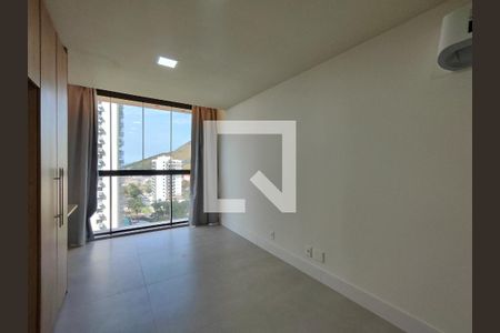 Suíte de apartamento à venda com 2 quartos, 81m² em Recreio dos Bandeirantes, Rio de Janeiro