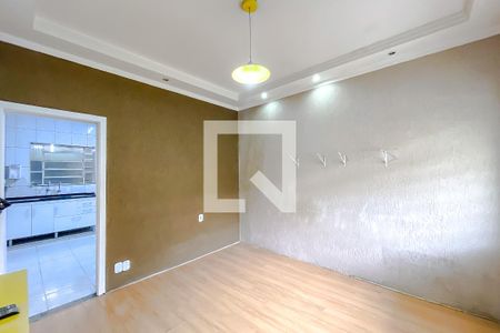 Sala de casa para alugar com 2 quartos, 69m² em Vila Maria Zelia, São Paulo