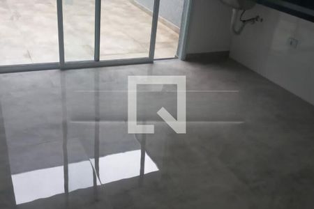 Casa à venda com 3 quartos, 110m² em Cupecê, São Paulo