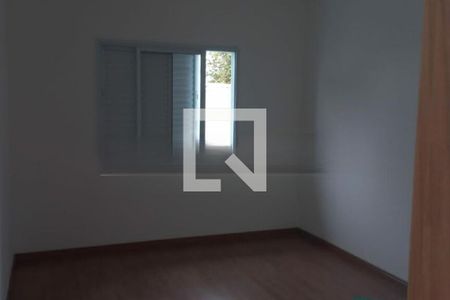 Casa à venda com 3 quartos, 110m² em Cupecê, São Paulo