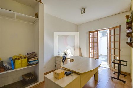 Casa à venda com 5 quartos, 265m² em Interlagos, São Paulo