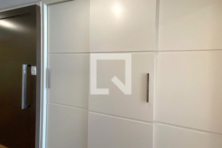 Corredor de apartamento à venda com 4 quartos, 150m² em Cruzeiro, Belo Horizonte