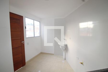 Sala/Cozinha de apartamento para alugar com 1 quarto, 25m² em Vila Nivi, São Paulo