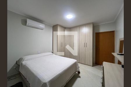 Quarto 3 de casa à venda com 3 quartos, 257m² em Vila Constança, São Paulo