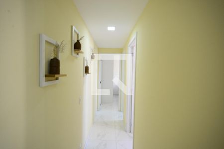 Corredor de apartamento à venda com 2 quartos, 40m² em Cambuci, São Paulo