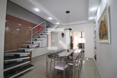 Sala de jantar de casa à venda com 4 quartos, 308m² em Vila Santa Teresa, Santo André