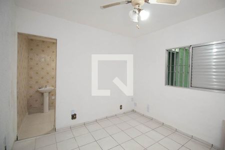 Suíte de casa para alugar com 2 quartos, 135m² em Vila Medeiros, São Paulo