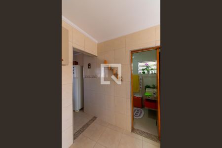 Casa 2 - Área de Serviço de casa à venda com 4 quartos, 160m² em Jardim Ivone, São Paulo