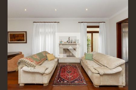 Casa à venda com 4 quartos, 600m² em Morumbi, São Paulo