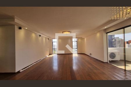 Apartamento à venda com 3 quartos, 197m² em Cambuí, Campinas