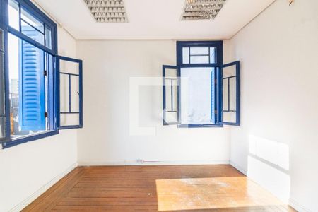 Casa à venda com 4 quartos, 308m² em Santa Cecilia, São Paulo