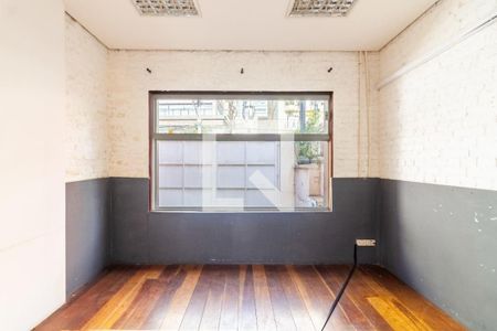 Casa à venda com 4 quartos, 308m² em Santa Cecilia, São Paulo