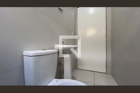 Banheiro de casa para alugar com 1 quarto, 81m² em Vila Adelaide Perella, Guarulhos