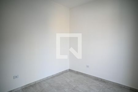 Quarto 2 de apartamento para alugar com 2 quartos, 70m² em Vila Liviero, São Paulo