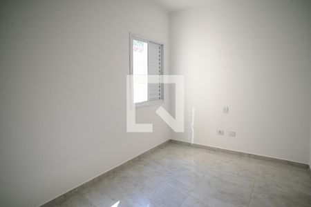 Quarto 1 de apartamento para alugar com 2 quartos, 70m² em Vila Liviero, São Paulo
