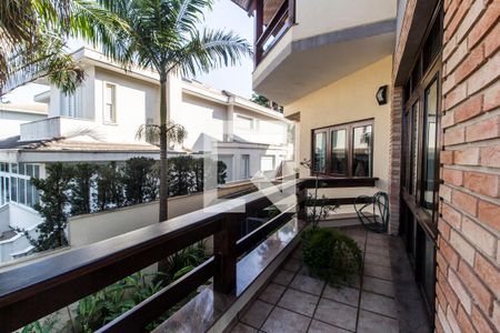 Varanda de casa de condomínio à venda com 4 quartos, 703m² em Tamboré, Santana de Parnaíba