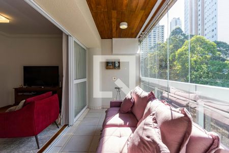 Sacada de apartamento à venda com 3 quartos, 132m² em Vila Andrade, São Paulo