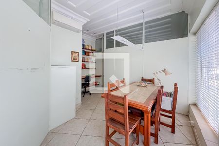Sala 3 de casa à venda com 4 quartos, 180m² em Vila Mariana, São Paulo