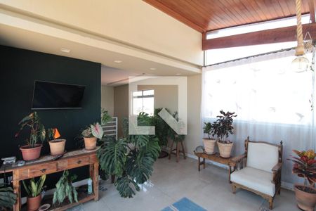 Sala de apartamento para alugar com 3 quartos, 200m² em Ouro Preto, Belo Horizonte