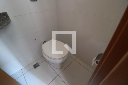 Lavabo de apartamento para alugar com 1 quarto, 42m² em Centro, Uberlândia