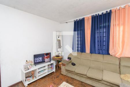 Sala de casa à venda com 2 quartos, 200m² em Novo Riacho, Contagem