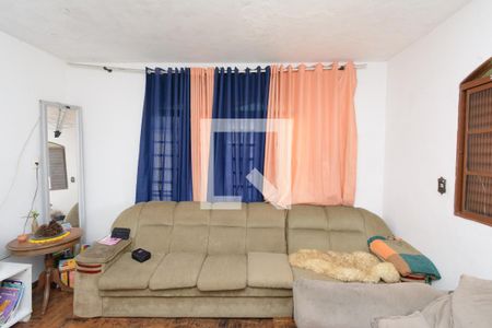 Sala de casa à venda com 2 quartos, 200m² em Novo Riacho, Contagem