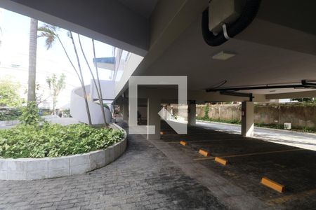 Garagem de apartamento para alugar com 3 quartos, 65m² em Jardim Las Palmas, Guarujá