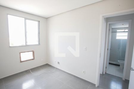 Quarto 2 de apartamento à venda com 2 quartos, 90m² em Taquara, Rio de Janeiro