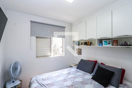Quarto 1 de apartamento à venda com 2 quartos, 57m² em Parque Bristol, São Paulo