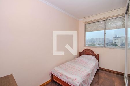 Quarto 1 de apartamento à venda com 2 quartos, 56m² em Sarandi, Porto Alegre