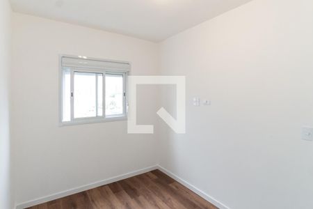 Quarto 1 de apartamento para alugar com 2 quartos, 38m² em Vila Mazzei, São Paulo