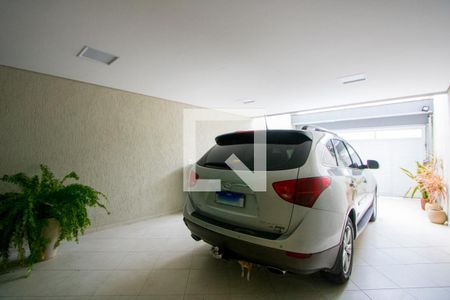 Garagem de casa à venda com 3 quartos, 248m² em Vila Lilica, Santo André