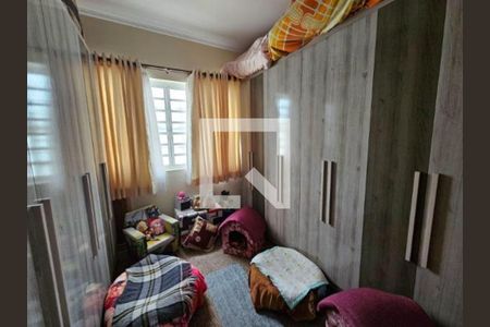 Casa à venda com 3 quartos, 255m² em Santa Teresinha, São Paulo