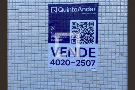 Plaquinha de casa à venda com 3 quartos, 110m² em Brás, São Paulo