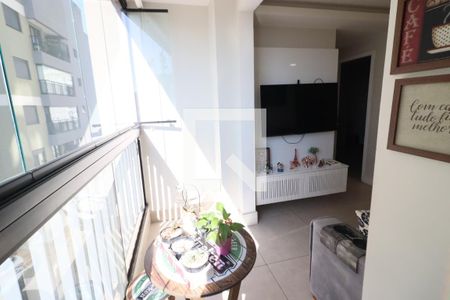Sala de apartamento à venda com 2 quartos, 49m² em Presidente Altino, Osasco