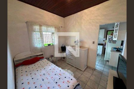 Casa à venda com 3 quartos, 100m² em Vila Mangalot, São Paulo