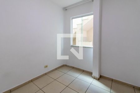 Quarto 2 de casa à venda com 3 quartos, 299m² em Vila Itapegica, Guarulhos