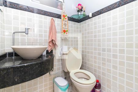 Lavabo da Sala de casa de condomínio à venda com 2 quartos, 86m² em Vila Jacuí, São Paulo