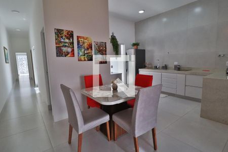 Sala de Jantar de casa para alugar com 2 quartos, 100m² em Alto Umuarama, Uberlândia