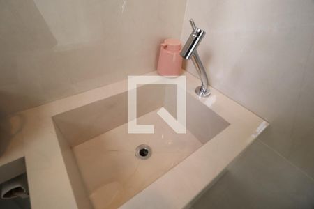 Lavabo de casa para alugar com 2 quartos, 100m² em Alto Umuarama, Uberlândia