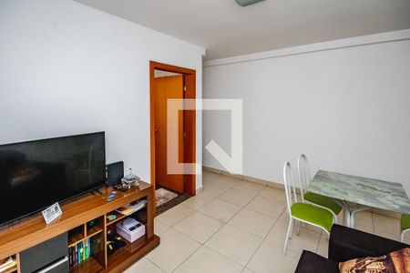 Sala de apartamento para alugar com 2 quartos, 55m² em Manacás, Belo Horizonte
