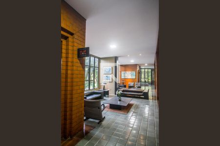 Hall social de apartamento para alugar com 2 quartos, 150m² em Alphaville, Barueri