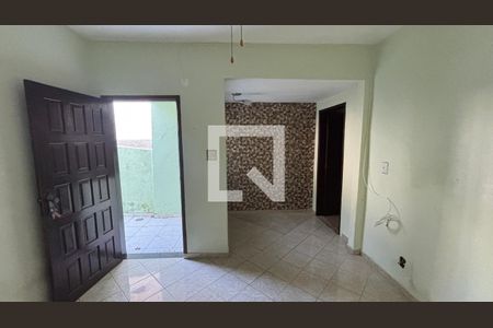 Sala de casa à venda com 2 quartos, 98m² em Vila Pires, Santo André