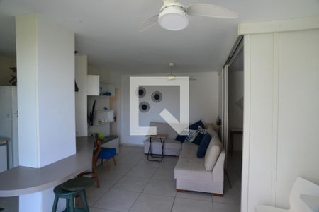 Sala de apartamento à venda com 2 quartos, 70m² em Barra da Tijuca, Rio de Janeiro