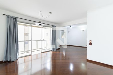 Sala de apartamento para alugar com 2 quartos, 98m² em Vila Nova Conceição, São Paulo