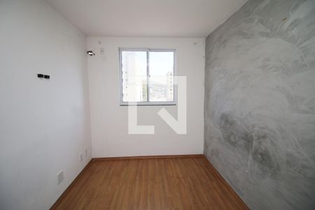 Suíte de apartamento para alugar com 2 quartos, 50m² em Colégio, Rio de Janeiro