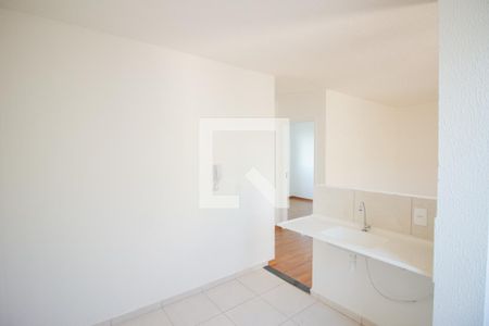 Cozinha e Área de Serviço de apartamento à venda com 2 quartos, 46m² em Caiapos, Contagem