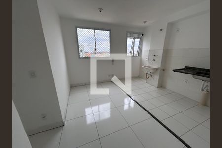 Sala de apartamento para alugar com 2 quartos, 35m² em Vila Rosalia, Guarulhos