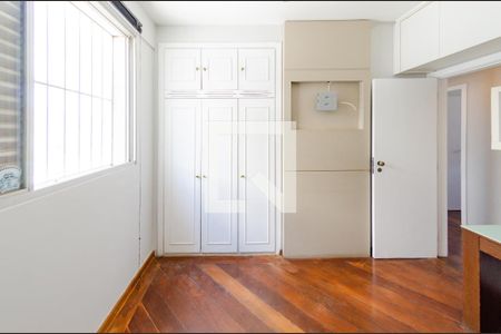 Quarto 1 de apartamento para alugar com 4 quartos, 130m² em Luxemburgo, Belo Horizonte
