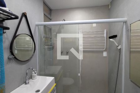 Banheiro de apartamento para alugar com 1 quarto, 28m² em Copacabana, Rio de Janeiro